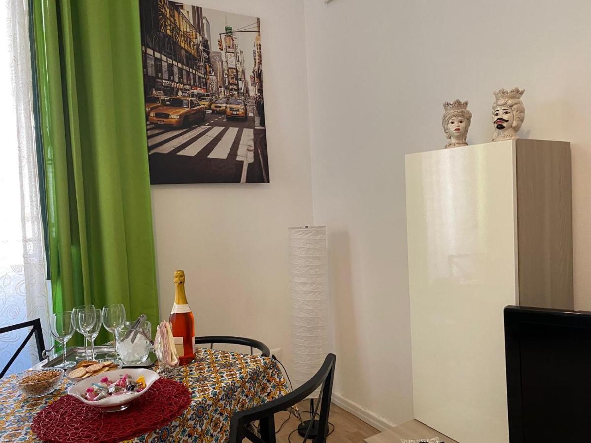 La Casa Di Ro Apartment Syracuse ภายนอก รูปภาพ